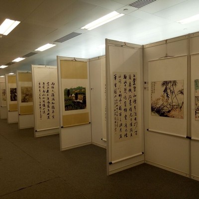 上海展柜展板出租與圖文設計一站式服務，如何選擇靠譜供應商？